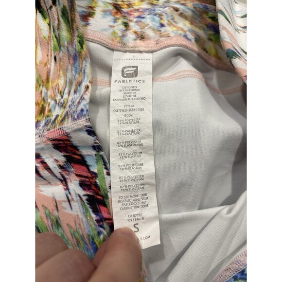Fabletics PowerHold Discontinued Rare Leggings Peach Tropical Palm Print Yoga S - Picture 10 of 15
